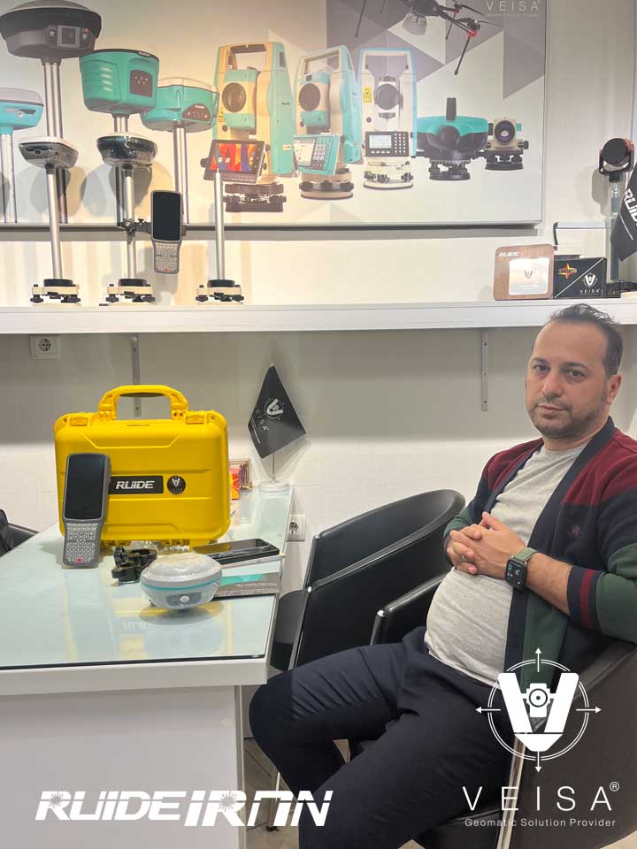 جناب آقای مهندس قاسم پور عزیز خریدار گیرنده مولتی فرکانس روید مدل ROVA1s New 2024 مجهز به دوربین واقعیت افزوده